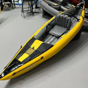 Nový jednomístný kajak Gumotex Caleya.