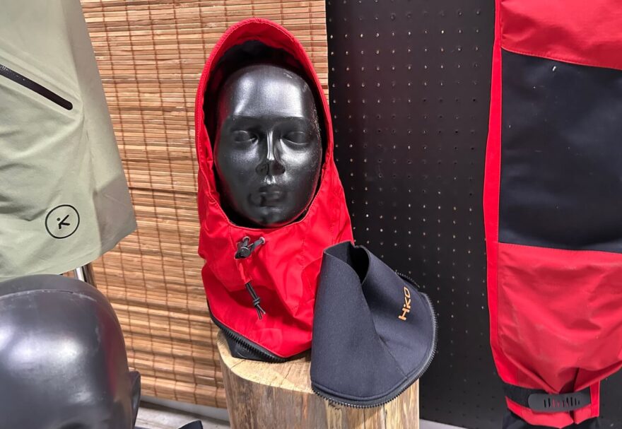 Připínací kapuce nebo neoprenová manžeta k suchému obleku Odin Air4.X.