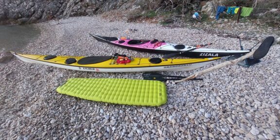 FLEXTAIL TINY SLEEPING PAD R09 AVS – ultra light karimatka s bateriovou pumpou