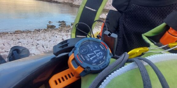 GARMIN INSTINCT 3 SOLAR – outdoorový pracant v novém kabátku