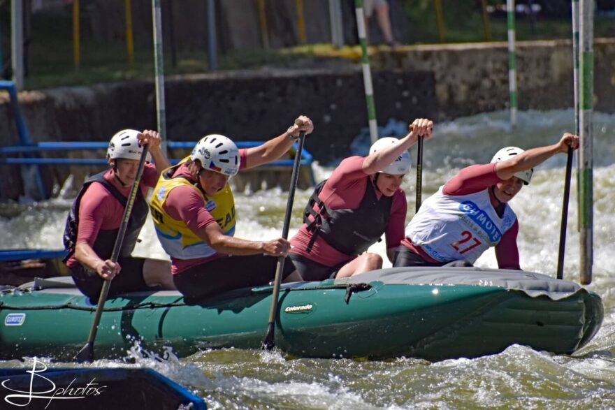 Posádka Women CZE2 - RK Troja Čoromoro. / F: Lucie Brzulová