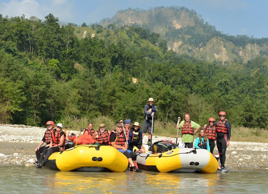 Před vyplutím na poslední úsek Bheri; dnes doplujeme až do Karnali.