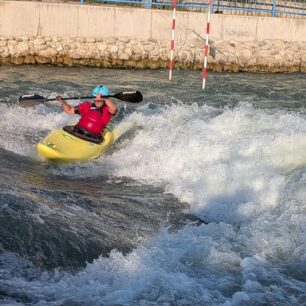 Parádně si na něm užijete také surfování.
