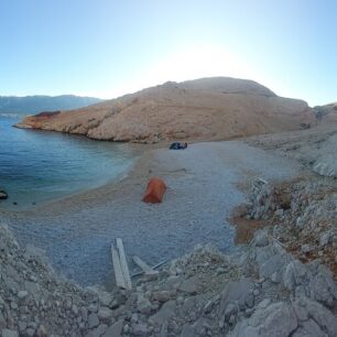 Třetí kemp v zátoce Velika Luka na ostrově Pag - RAB 2025.