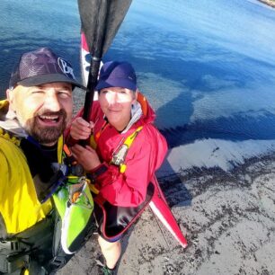 A je posekáno. Tady to minulý týden začalo – přístav Ronne.