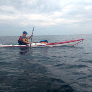 Opouštíme plně naloženi přístav Ronne.