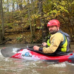 V bundě Riva na zamykání Doubravy pod Pařížovem. / F: Matěj Holub
