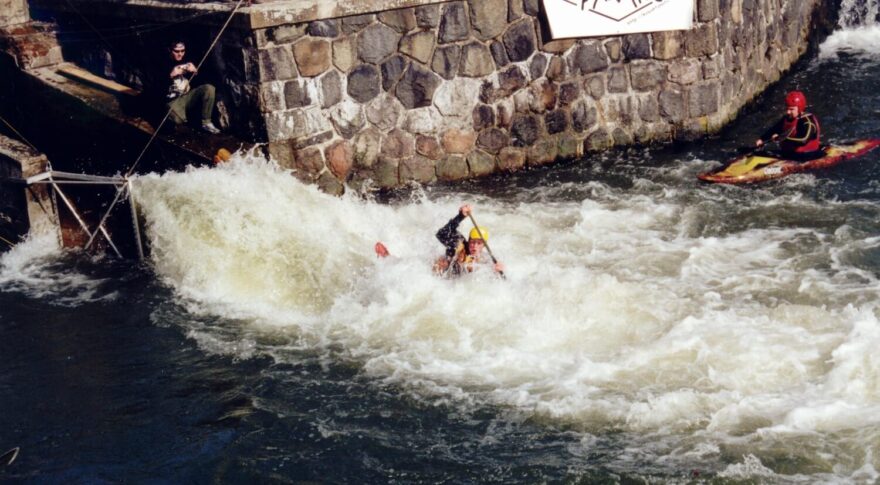 S kamarády si v Chocni postavili playspot Jalovák.