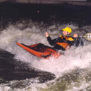 Závodům v rodeu se úspěšně věnoval několik let.