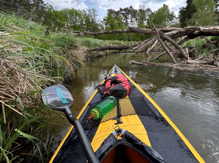 S pádlem jsem projel i mnoho kilometrů na turistických řekách v Polsku.