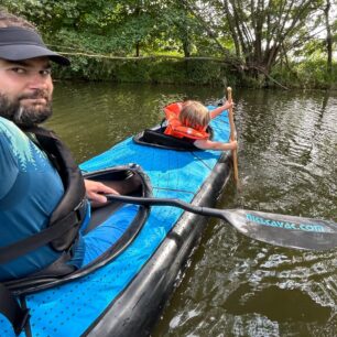 I při péči o rodinu se pádlo osvědčilo :-)