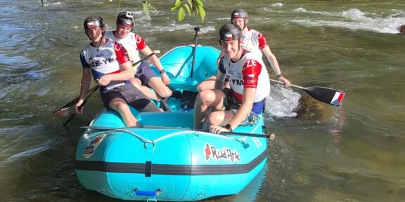 Mistrovství světa v raftingu v Malajsii zahájeno: jedenáct českých týmů vstupuje do bojů o cenné kovy
