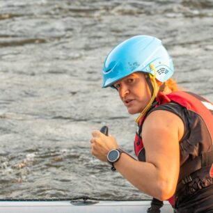 Během kurzu na kanále v Českém Vrbném v roce 2022.