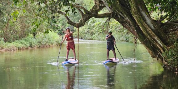 Paddleboarding na Šrí Lance