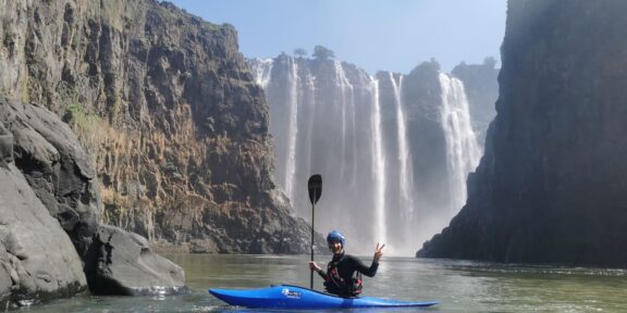 Čeští paštikáři na Zambezi