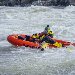 Na vodnatkách bylo někdy nastupování na packraft víc.
