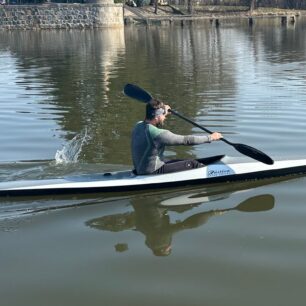 Se stabilitou jsem během testovacích jízd neměl jediný problém.