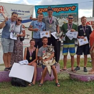 S EBS kayak team na KanuFestu v Roudnici nad Labem 2023.