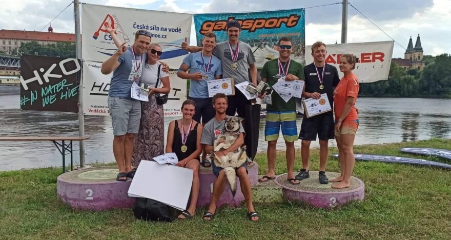 S EBS kayak team na KanuFestu v Roudnici nad Labem 2023.