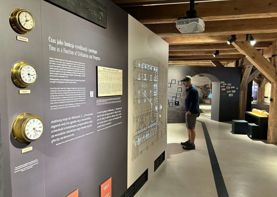 Návštěva expozice Węzły. Opowieść o mieście nad rzeką. / F: Petr Snížek