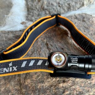Celkový pohled na Fenix HM53R Garnet.