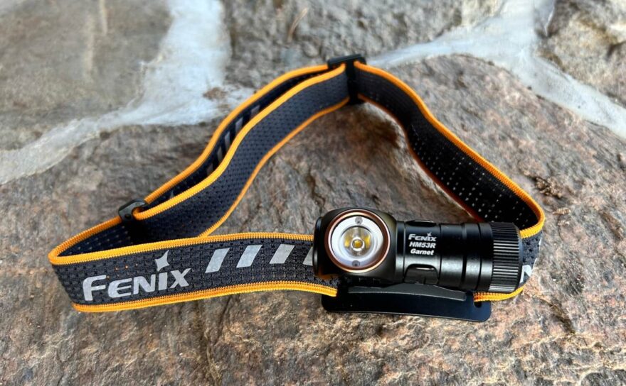 Celkový pohled na Fenix HM53R Garnet.