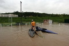 Povodně berou vodákům nejen loděnice