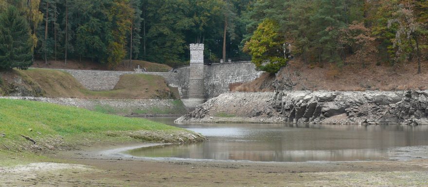 Přehrada Pařížov je na suchu - bude podzimní Doubrava?