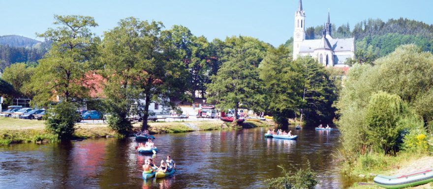 Lumíci aneb jak na Vltavu bez davů
