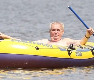 Znáte jinou zemi, kde mají prezidenta vodáka? 