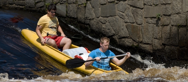 7 nezbytností pro letní vodácké výpravy