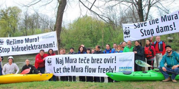 Petice proti stavbě přehrady na řece Mur