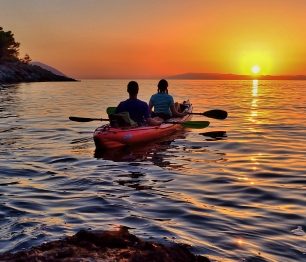 Pádler 4/2017 – slovenské řeky Orava, Dunajec a Váh, rozhovor s nevidomým kajakářem, extrémní expedice Sary Jaz v Kyrgyzstánu a mnoho dalšího