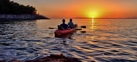 Pádler 4/2017 – slovenské řeky Orava, Dunajec a Váh, rozhovor s nevidomým kajakářem, extrémní expedice Sary Jaz v Kyrgyzstánu a mnoho dalšího
