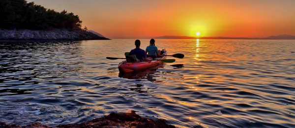 Pádler 4/2017 – slovenské řeky Orava, Dunajec a Váh, rozhovor s nevidomým kajakářem, extrémní expedice Sary Jaz v Kyrgyzstánu a mnoho dalšího