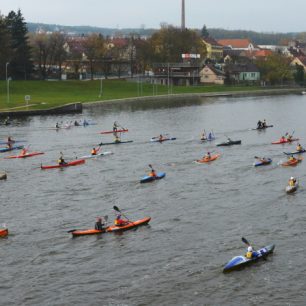 Závodu O Vltavotýnskou kremroli se letos zúčastnilo přes 50 posádek