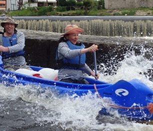 Letní vodácký průvodce NA VODU! 2018 vás dokonale připraví na letní vodáckou dovolenou – STAHUJTE ZDARMA