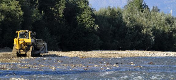Vodohospodáři zneužili povodně a rozbagrovali břehy tatranských řek
