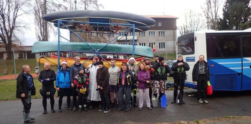 Úžasná vánoční Berounka letos vodákům nahradila vánoční Sázavu