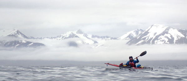 Natalie a Michal Maděrovi: Kombinace nevyzpytatelnosti moře a počasí i opuštěnost pobřeží činí obeplutí Islandu tak náročným