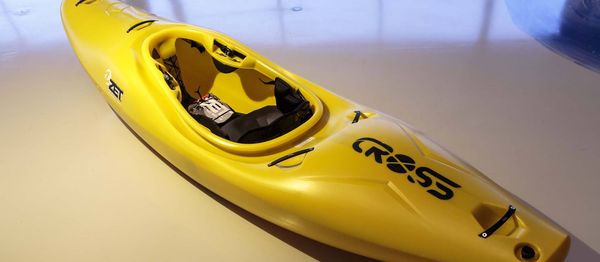 ZET Kayaks Cross je na světě