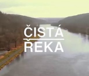 Studenti se v rámci projektu Čistá řeka snaží uzdravit Vltavu. Zapojit se může každý vodák!