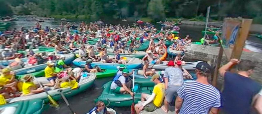 Omezení vodáků na Vltavě přijdou už letos! Na poplach bijí půjčovny, místní lidé, policie i ekologové.