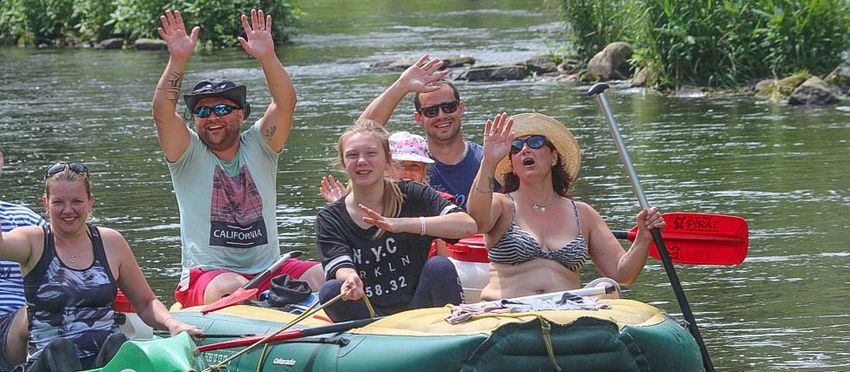 Vltava je opět přeplněná, objevují se informace o říční policii či zpoplatnění řeky