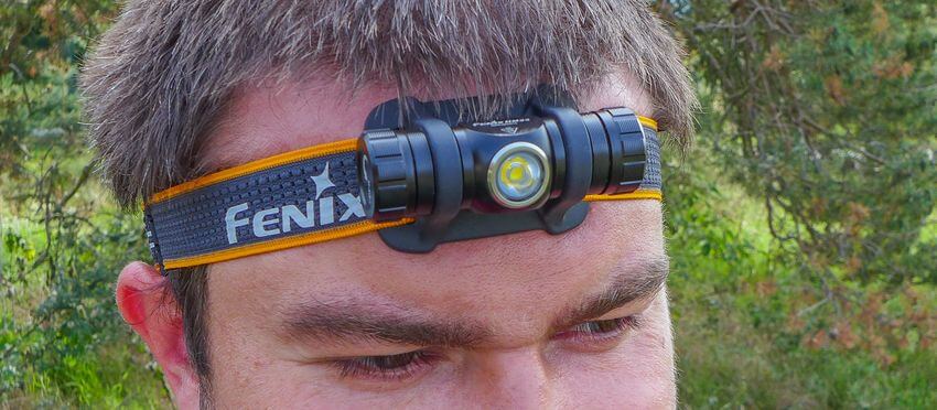 RECENZE: Fenix HM23 – vysoce odolná a skladná základní čelovka