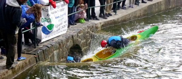 TJ Kotva Braník srdečně zve na splutí populárního pražského kanálu RIO BOTIČO