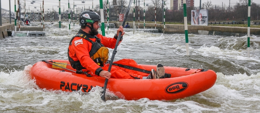 RECENZE: Packraft ROBfin L Big Bro