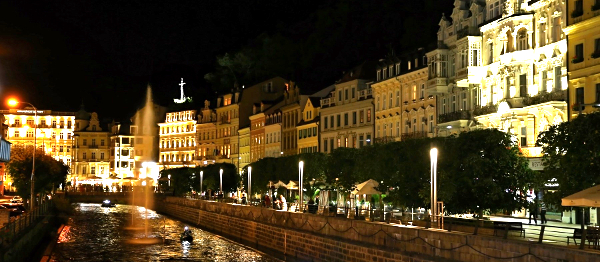 Oblíbená vodácká akce Noční romantická plavba po Teplé se letos uskuteční!