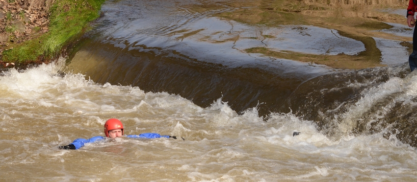 Rozvodněné české řeky mají další oběť