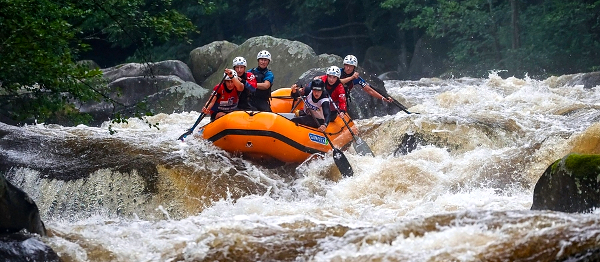 Raftaři mladoboleslavské posádky PRSI tým dvojnásobnými Mistry ČR 2020 ve sjezdu přes Čertovy proudy